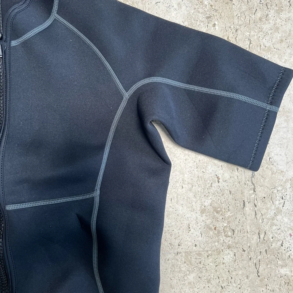 Hevto Men Wetsuit Tops and Vest 3/2mm Neoprene Jacket Size Small